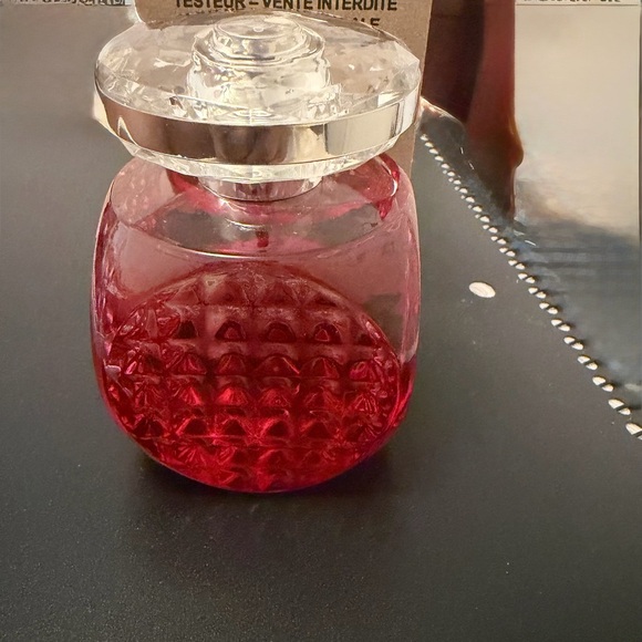 Jimmy Choo Blossom Eau de Parfum in Vibrant Red - Picture 5 of 5